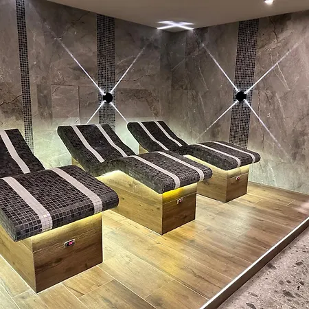 St Ivan Rilski Spacious Lägenhet